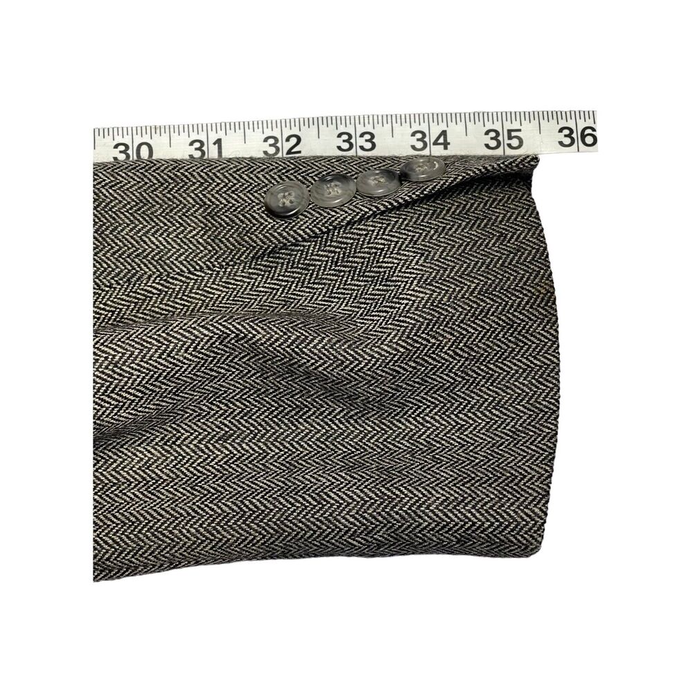 Stafford Sports Coat Men's 40R Gray 100% Wool Herringbone Notch Single Breasted - Picture 7 of 10